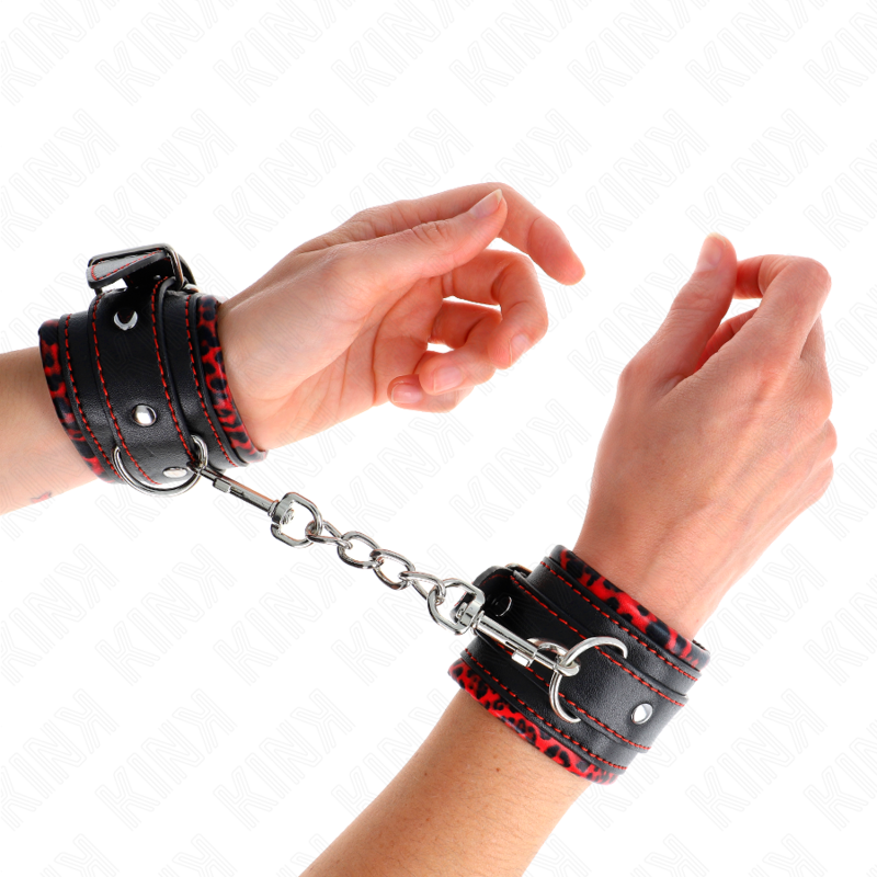 KINK - PELZGEFÜTTERTE HANDFESSELN ROT / SCHWARZ VERSTELLBAR 17-29 CM X 6 CM