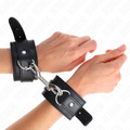 KINK - HANDGELENK-FESSELN-EINREIHIG NIETEN SCHWARZ VERSTELLBAR 17-28 CM X 5 CM
